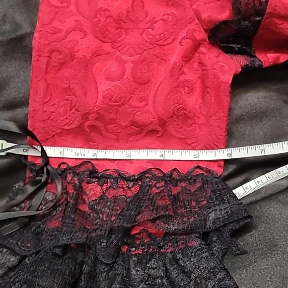 Lipservice gown - Picture 7 of 14